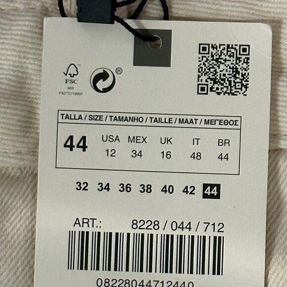 ZARA | Ecru | CUFFED HEM SHORTS Z1975 - Picture 6 of 7